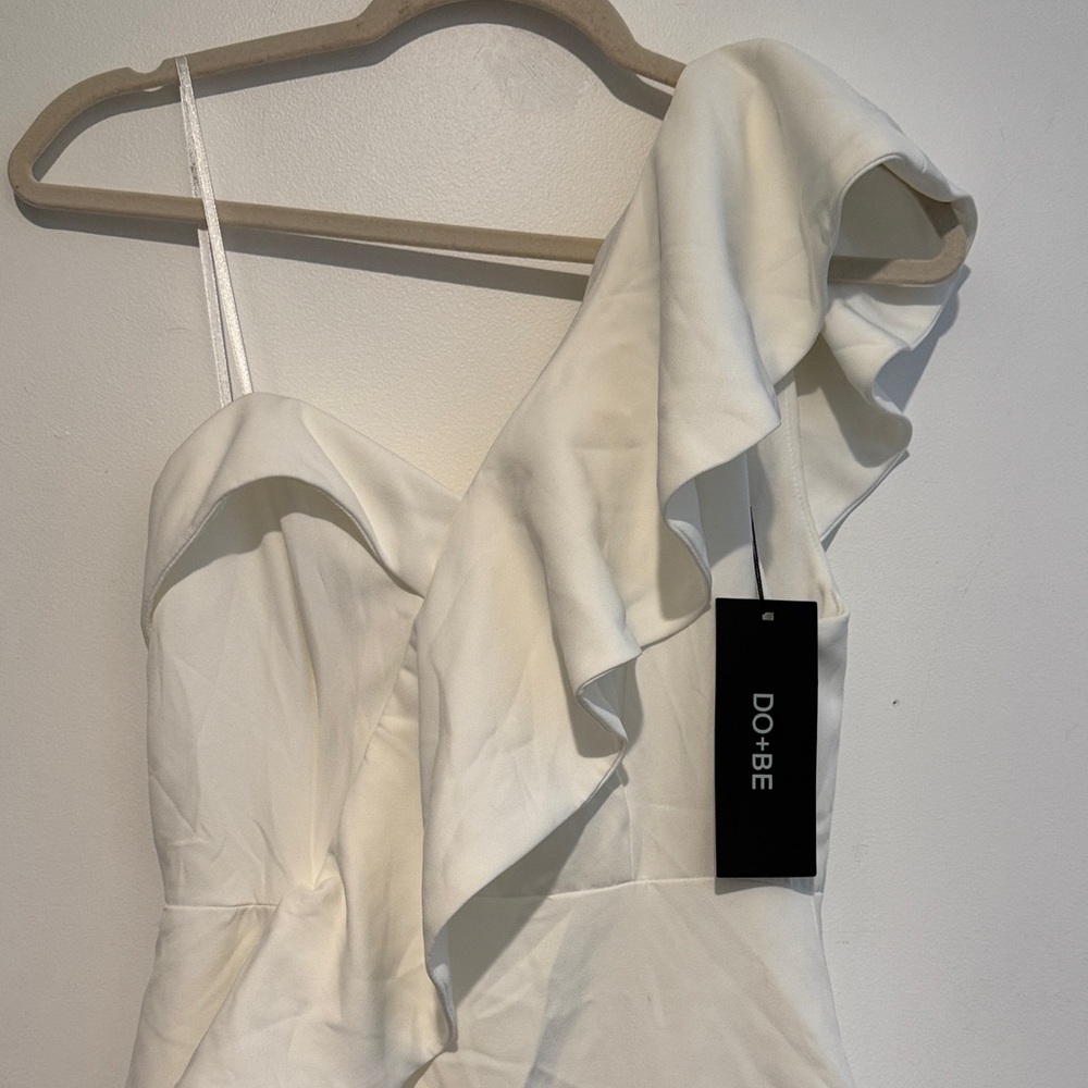 White One-Shoulder Ruffle Midi Dress - Picture 2 of 15